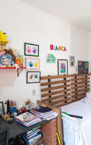 Casa à venda com 360m², 3 quartos e 2 vagas Casa à venda com 360m², 3 quartos e 2 vagasQuarto 01