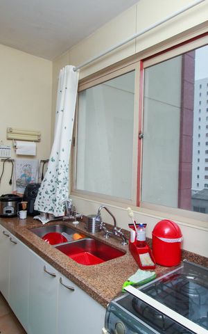 Apartamento à venda com 173m², 3 quartos e 2 vagas Apartamento à venda com 173m², 3 quartos e 2 vagasCozinha