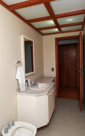 Apartamento à venda com 173m², 3 quartos e 2 vagas Apartamento à venda com 173m², 3 quartos e 2 vagasBanheiro Social