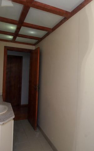 Apartamento à venda com 173m², 3 quartos e 2 vagas Apartamento à venda com 173m², 3 quartos e 2 vagasBanheiro Social