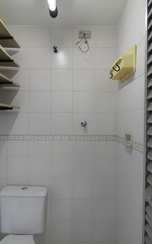 Apartamento para alugar com 62m², 2 quartos e 1 vagaBanheiro de Serviço
