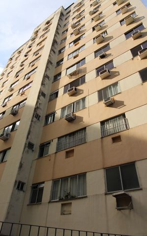Apartamento para alugar com 62m², 2 quartos e 1 vagaFachada