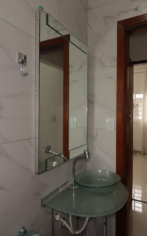 Apartamento à venda com 70m², 2 quartos e 2 vagasBanheiro da Suíte