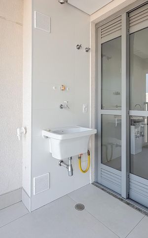 Apartamento à venda com 72m², 2 quartos e 1 vaga Apartamento à venda com 72m², 2 quartos e 1 vagaÁrea de Serviço