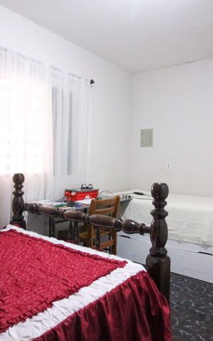 Casa à venda com 149m², 3 quartos e 4 vagas