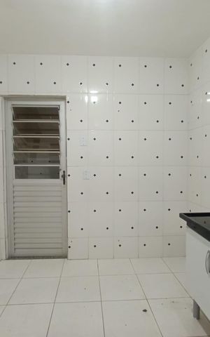 Casa para alugar com 90m², 2 quartos e 1 vaga Casa para alugar com 90m², 2 quartos e 1 vagaCozinha