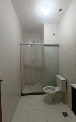 Casa para alugar com 90m², 2 quartos e 1 vaga Casa para alugar com 90m², 2 quartos e 1 vagaBanheiro