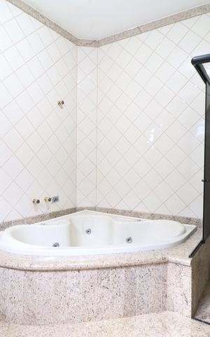 Casa para alugar com 200m², 4 quartos e 2 vagasBanheiro do Quarto 3