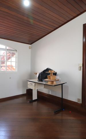 Casa para alugar com 200m², 4 quartos e 2 vagasSala 2