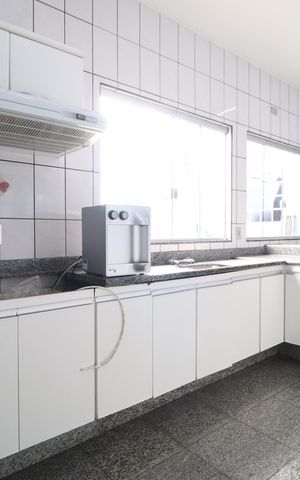 Casa para alugar com 200m², 4 quartos e 2 vagasCozinha