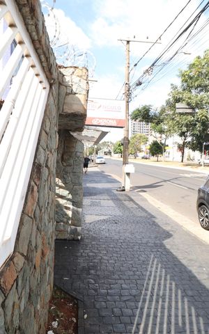 Casa para alugar com 200m², 4 quartos e 2 vagasPlaquinha