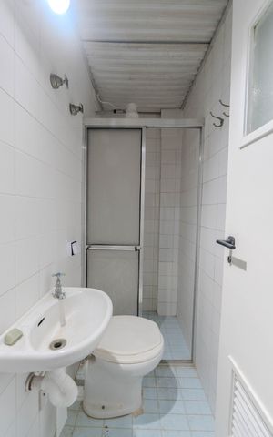 Apartamento para alugar com 67m², 3 quartos e 1 vaga Apartamento para alugar com 67m², 3 quartos e 1 vagaBanheiro de serviço