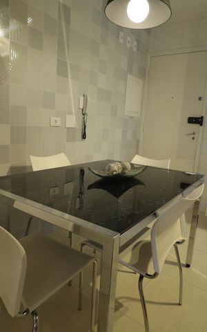 Apartamento à venda com 117m², 3 quartos e 2 vagasCozinha