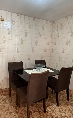 Casa à venda com 120m², 2 quartos e 1 vaga