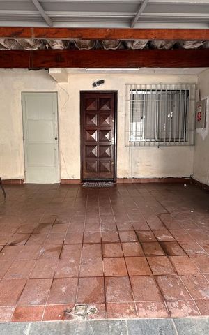 Casa à venda com 120m², 2 quartos e 1 vaga