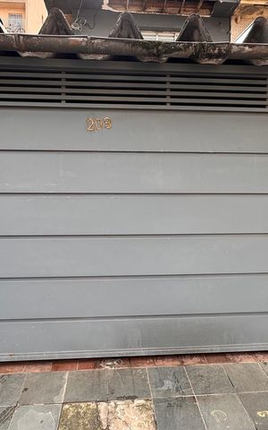 Casa à venda com 120m², 2 quartos e 1 vaga