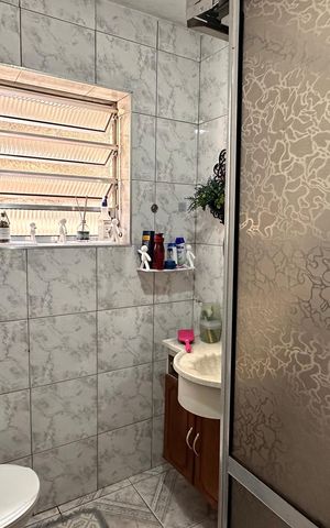 Casa à venda com 120m², 2 quartos e 1 vaga