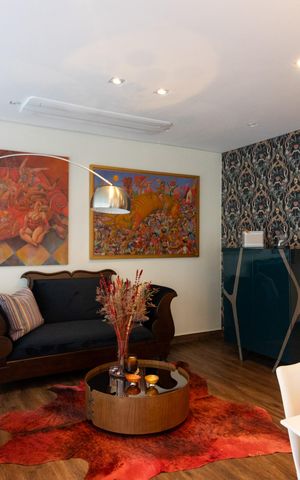 Apartamento à venda com 235m², 3 quartos e 2 vagas Apartamento à venda com 235m², 3 quartos e 2 vagasSala