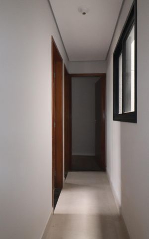 Apartamento à venda com 90m², 2 quartos e 1 vagaCorredor Quartos