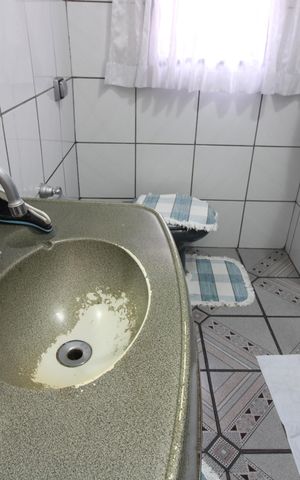 Casa à venda com 250m², 4 quartos e 2 vagasBanheiro da Suíte