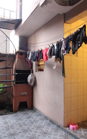 Casa à venda com 250m², 4 quartos e 2 vagasQuintal 