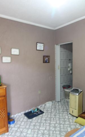 Casa à venda com 250m², 4 quartos e 2 vagasSuíte Externa