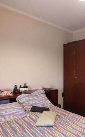 Casa à venda com 250m², 4 quartos e 2 vagasSuíte