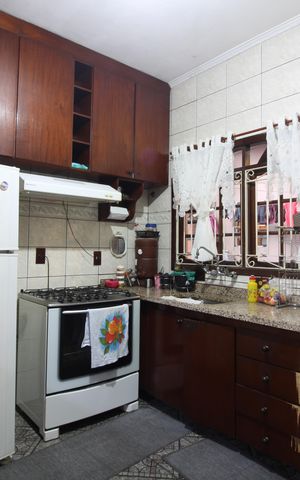Casa à venda com 250m², 4 quartos e 2 vagasCozinha