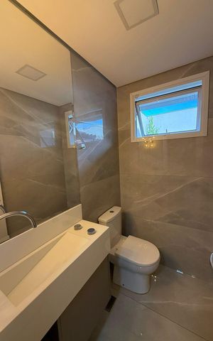 Casa à venda com 410m², 4 quartos e 6 vagas