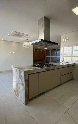 Casa à venda com 410m², 4 quartos e 6 vagas