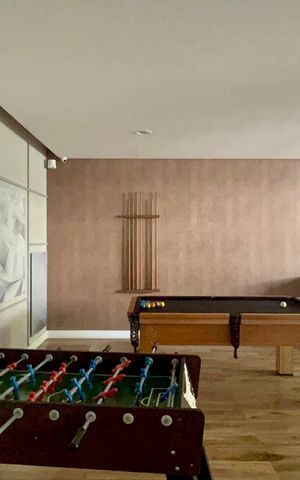 Apartamento à venda com 100m², 3 quartos e 2 vagas Apartamento à venda com 100m², 3 quartos e 2 vagasSala de Jogos