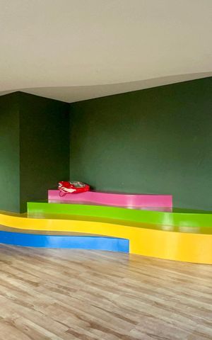 Apartamento à venda com 100m², 3 quartos e 2 vagas Apartamento à venda com 100m², 3 quartos e 2 vagasBrinquedoteca