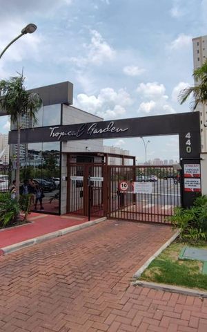 Apartamento à venda com 44m², 2 quartos e 1 vaga Apartamento à venda com 44m², 2 quartos e 1 vagaFachada do Condomínio