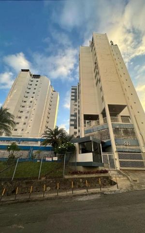 Apartamento para alugar com 82m², 2 quartos e 1 vaga Apartamento para alugar com 82m², 2 quartos e 1 vagaFachada