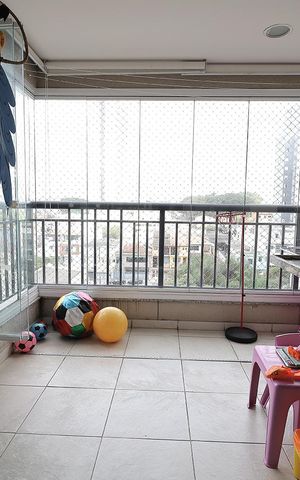 Apartamento à venda com 64m², 2 quartos e 1 vaga Apartamento à venda com 64m², 2 quartos e 1 vagaSacada