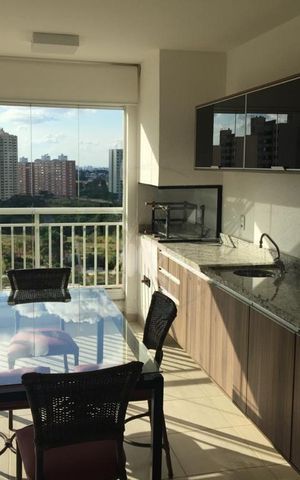 Apartamento à venda com 159m², 4 quartos e 3 vagas