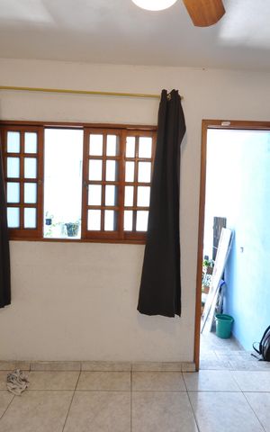 Casa à venda com 80m², 2 quartos e 1 vagaSala