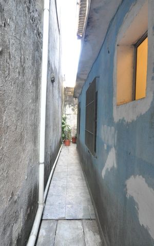 Casa à venda com 80m², 2 quartos e 1 vagaQuintal