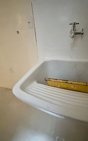 Apartamento à venda com 30m², 1 quarto e sem vaga Apartamento à venda com 30m², 1 quarto e sem vagaÁrea de Serviço
