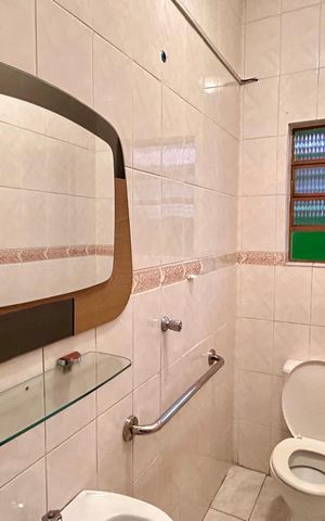 Casa à venda com 125m², 3 quartos e 1 vaga Casa à venda com 125m², 3 quartos e 1 vagaBanheiro 2