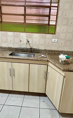 Casa à venda com 125m², 3 quartos e 1 vaga Casa à venda com 125m², 3 quartos e 1 vagaCozinha