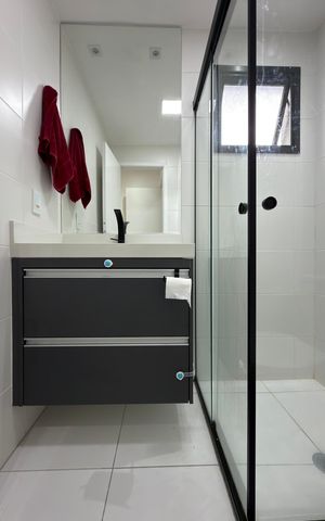 Apartamento à venda com 75m², 3 quartos e 2 vagas Apartamento à venda com 75m², 3 quartos e 2 vagasQuarto 1 - Suíte Banheiro