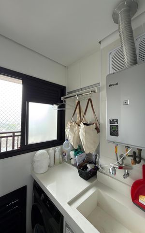 Apartamento à venda com 75m², 3 quartos e 2 vagas Apartamento à venda com 75m², 3 quartos e 2 vagasÁrea de Serviço