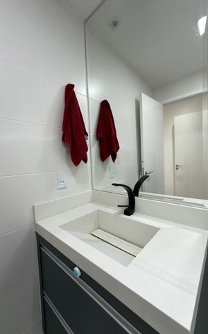 Apartamento à venda com 75m², 3 quartos e 2 vagas Apartamento à venda com 75m², 3 quartos e 2 vagasQuarto 1 - Suíte Banheiro