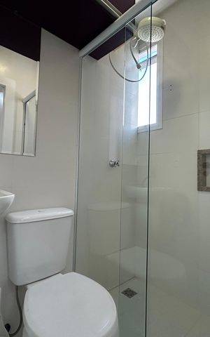 Apartamento para alugar com 160m², 3 quartos e 1 vaga Apartamento para alugar com 160m², 3 quartos e 1 vagaBanheiro da Área de Serviço