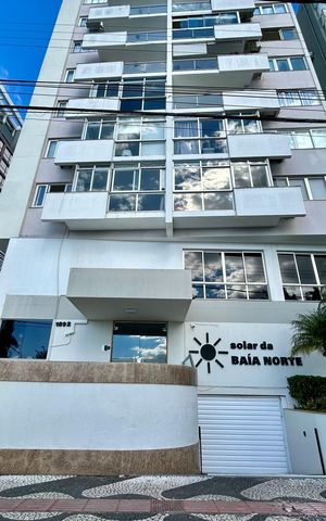 Apartamento para alugar com 160m², 3 quartos e 1 vaga Apartamento para alugar com 160m², 3 quartos e 1 vagaFachada