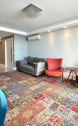 Apartamento para alugar com 160m², 3 quartos e 1 vaga Apartamento para alugar com 160m², 3 quartos e 1 vagaSala