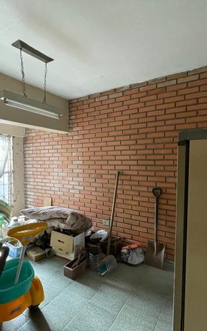 Casa à venda com 180m², 3 quartos e 2 vagas