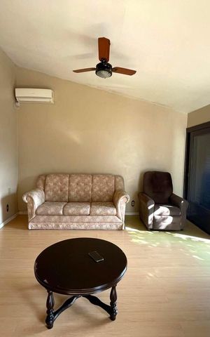 Casa à venda com 180m², 3 quartos e 2 vagas