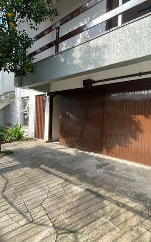 Casa à venda com 180m², 3 quartos e 2 vagas